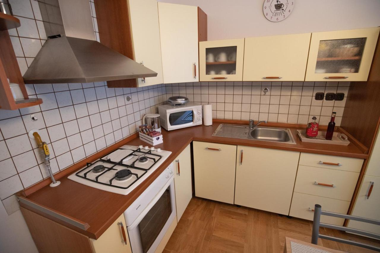 Apartman Excellent - Kuca Za Odmor U Zupanji -Natkriveno Parkirno Mjesto Жупаня Экстерьер фото
