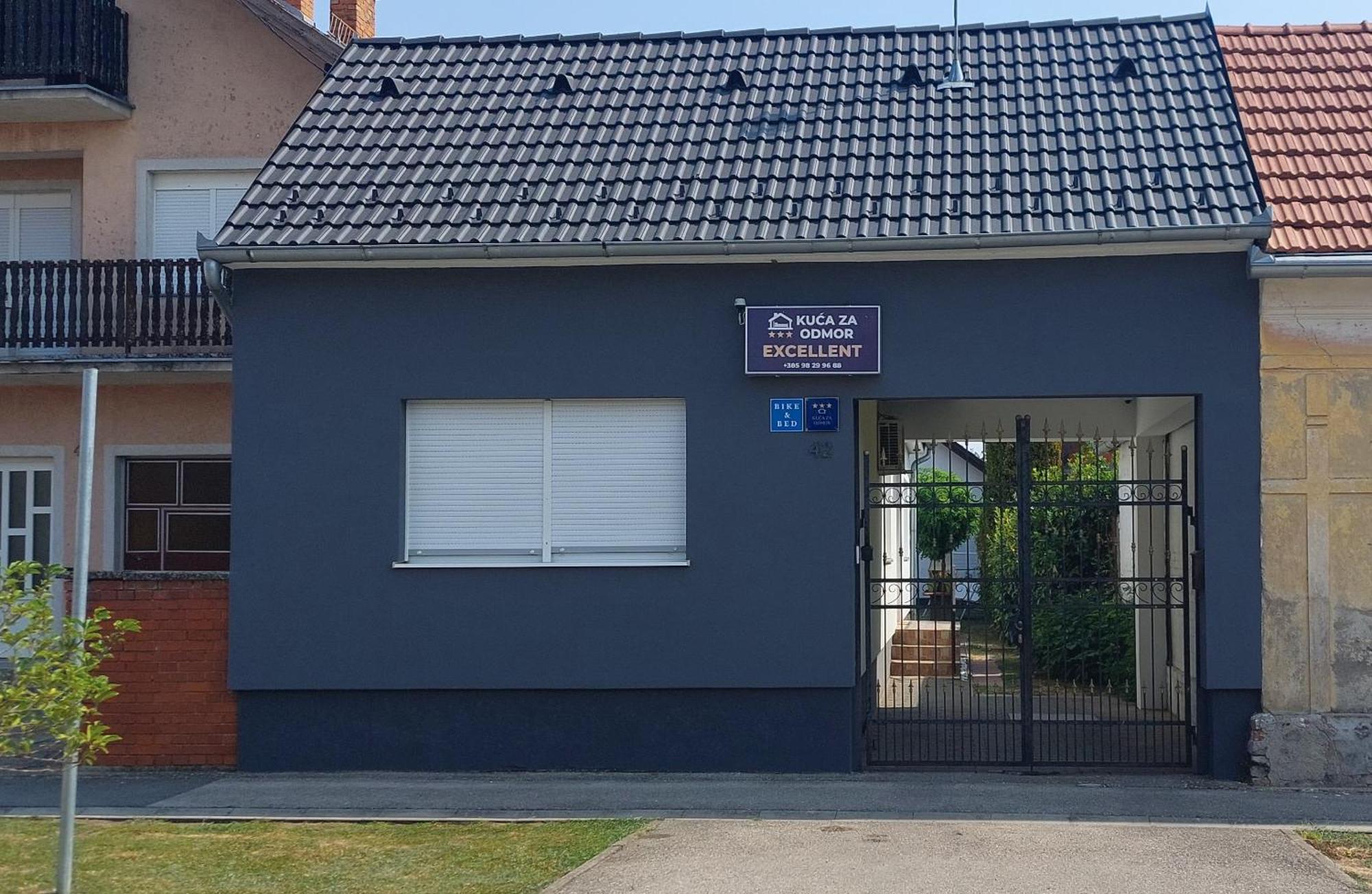 Apartman Excellent - Kuca Za Odmor U Zupanji -Natkriveno Parkirno Mjesto Жупаня Экстерьер фото